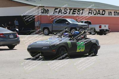 media/May-18-2022-Open Track Racing (Wed) [[f96b7d3cf4]]/Around the Pits/